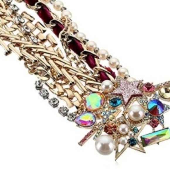 NWT Betsey Johnson CELESTIAL STARLET DRAMA BRACELET - Picture 1 of 11